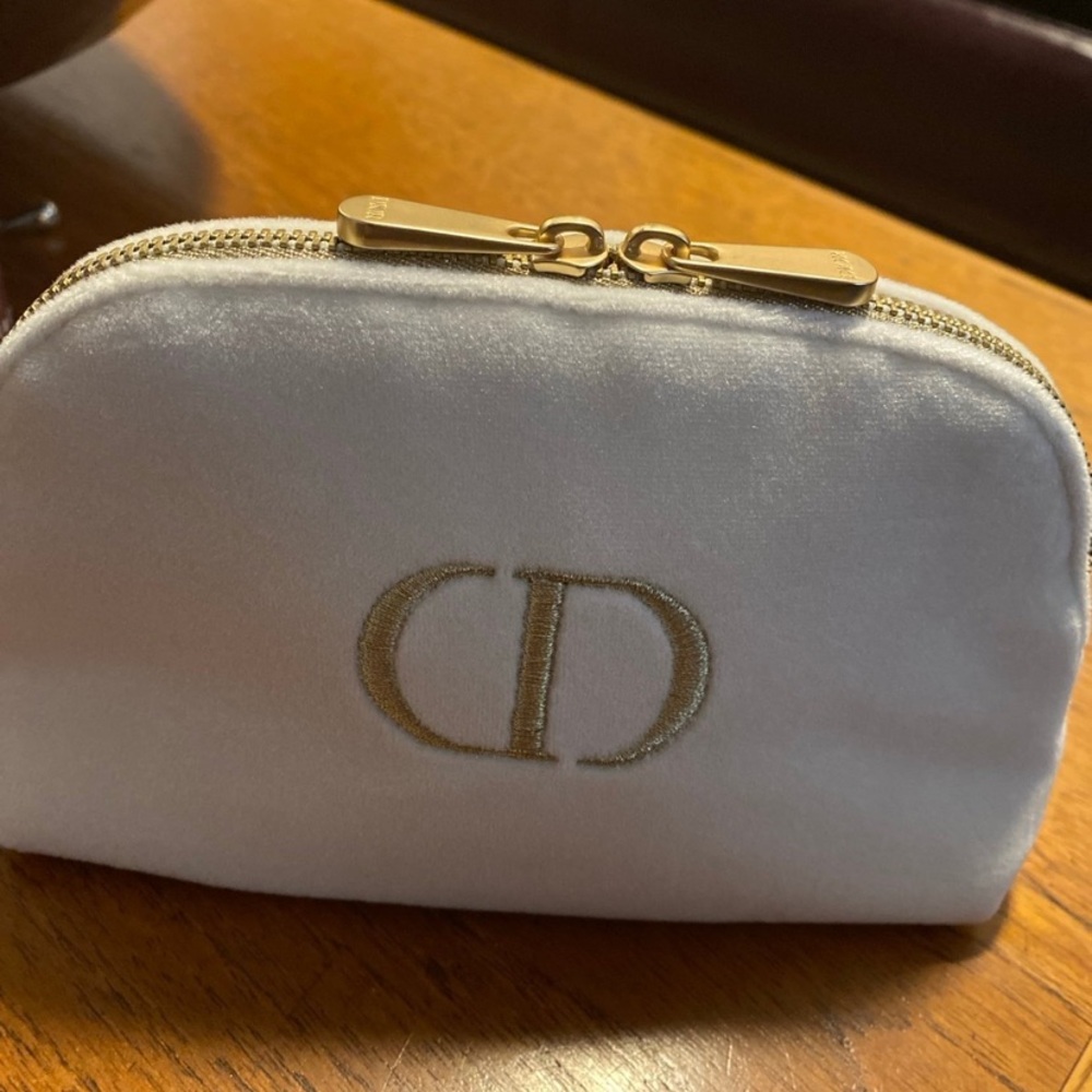 Dior White Cosmetic Bag with Gold Logo and Zipper